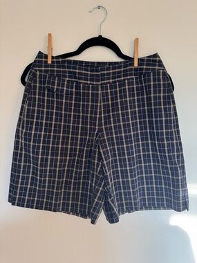 Liz Golf Women’s Navy Plaid Shorts